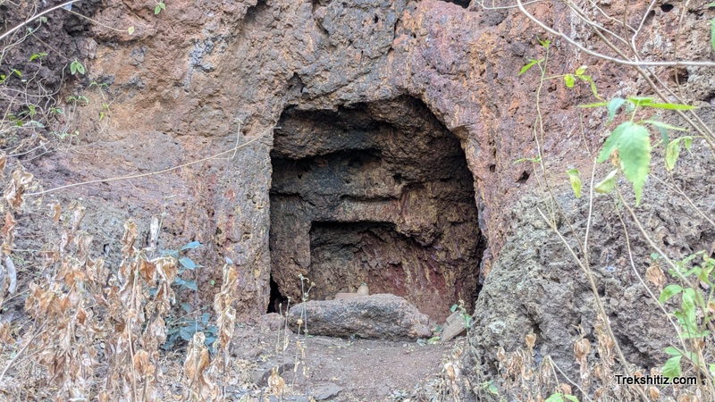 Cave at left side of Giriling Mandir,Juna Panhala